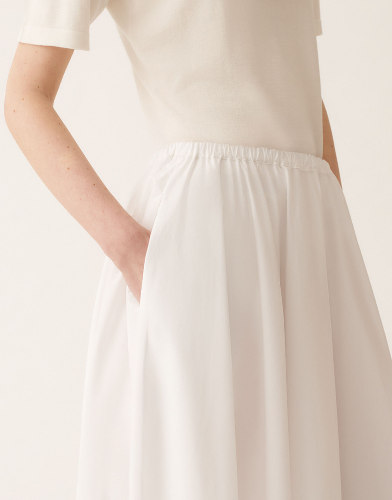 Wide skirt in optic white poplin 5