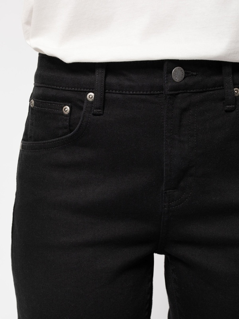 Straight Sally Everblack 3