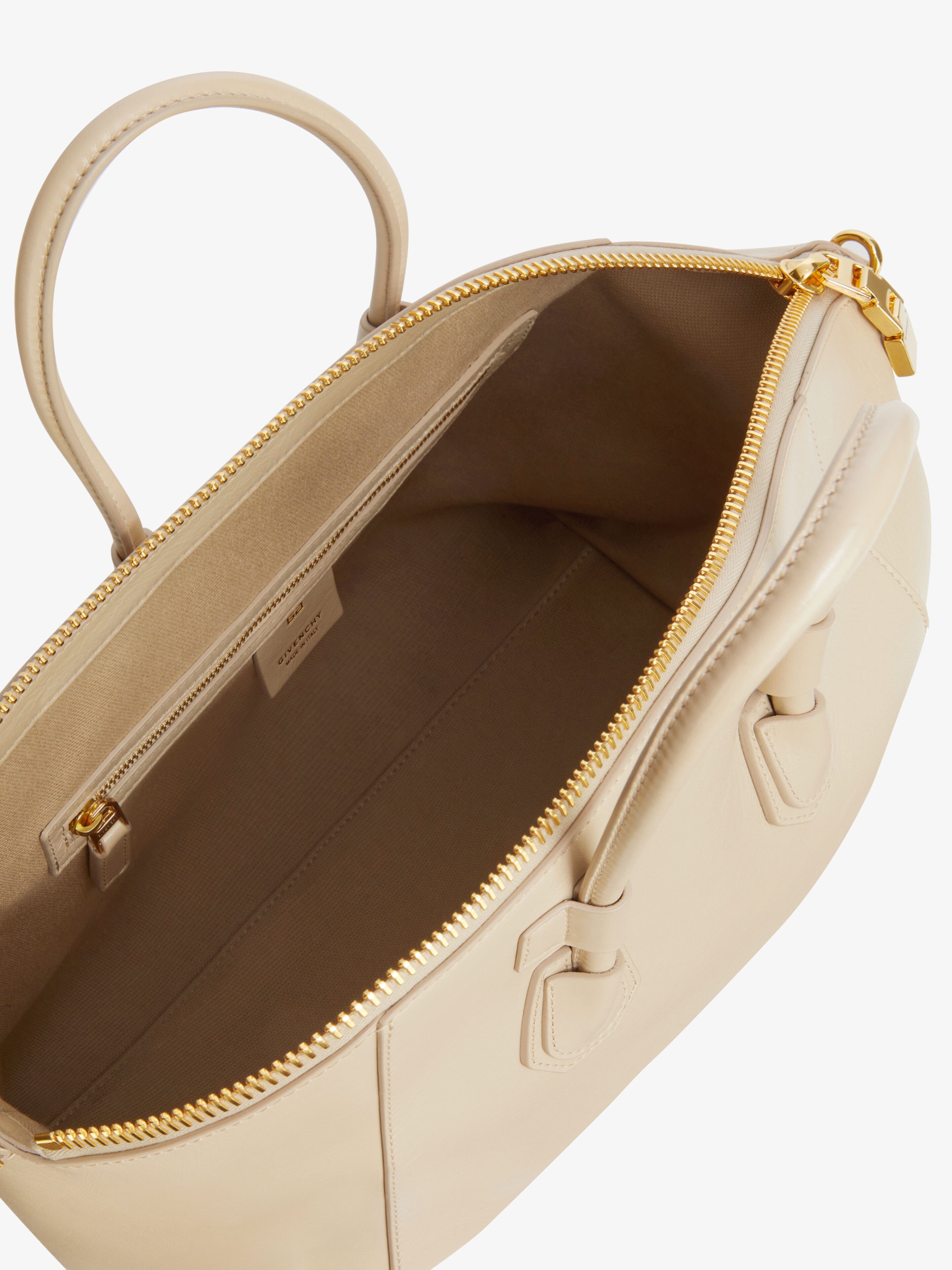 SMALL ANTIGONA SPORT BAG IN LEATHER - 6