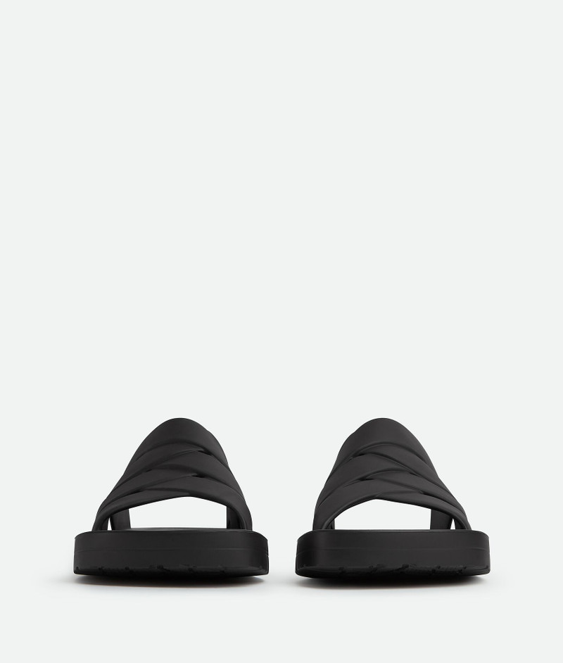 Bottega Veneta mule outlook