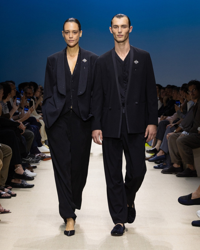 SOHO LINE SINGLE-BREASTED TUXEDO JACKET IN VIRGIN WOOL WITH SEQUINS 6