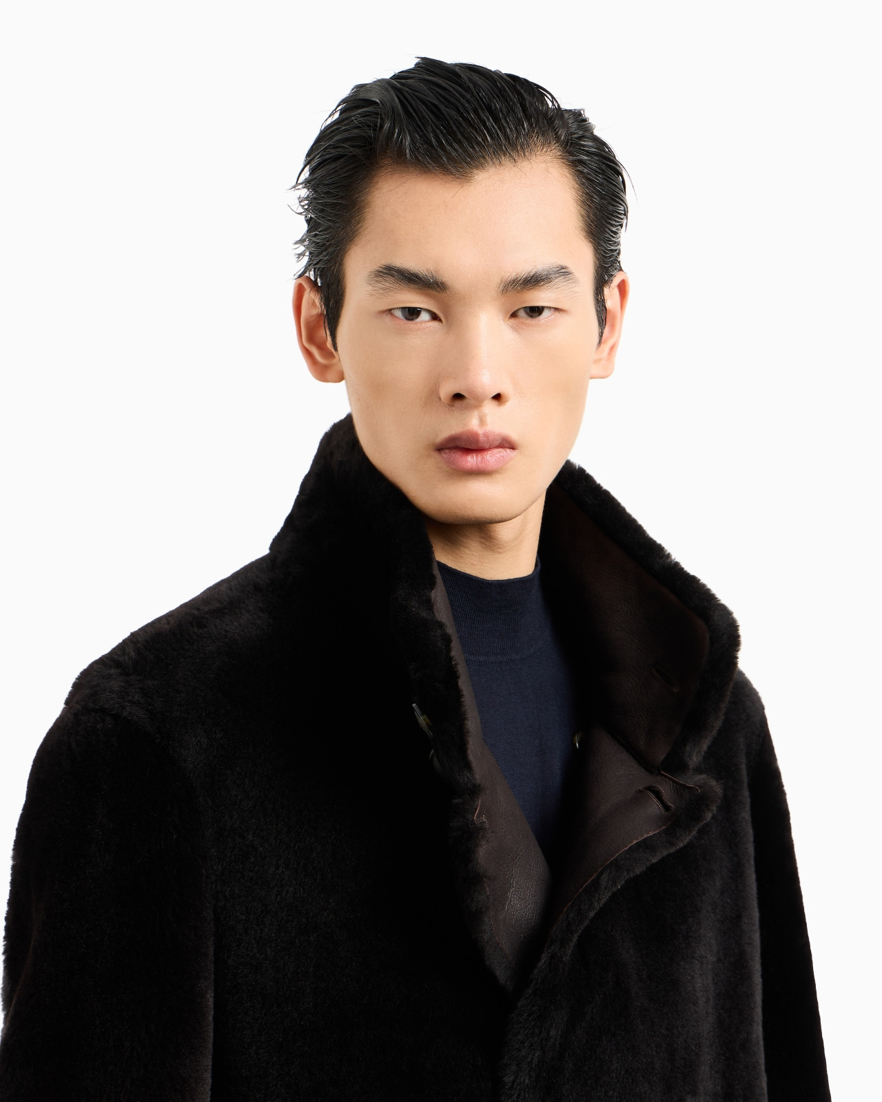 Reversible, double-breasted sheepskin pea coat - 6