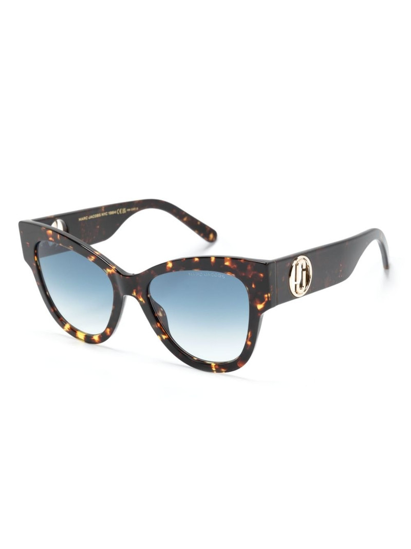 Marc Jacobs tortoiseshell-effect cat eye-frame sunglasses outlook