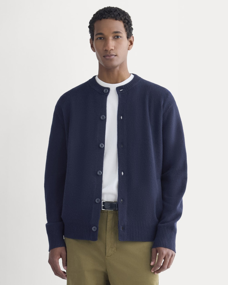 EVERLANE LUXE MERINO CREW CARDIGAN outlook