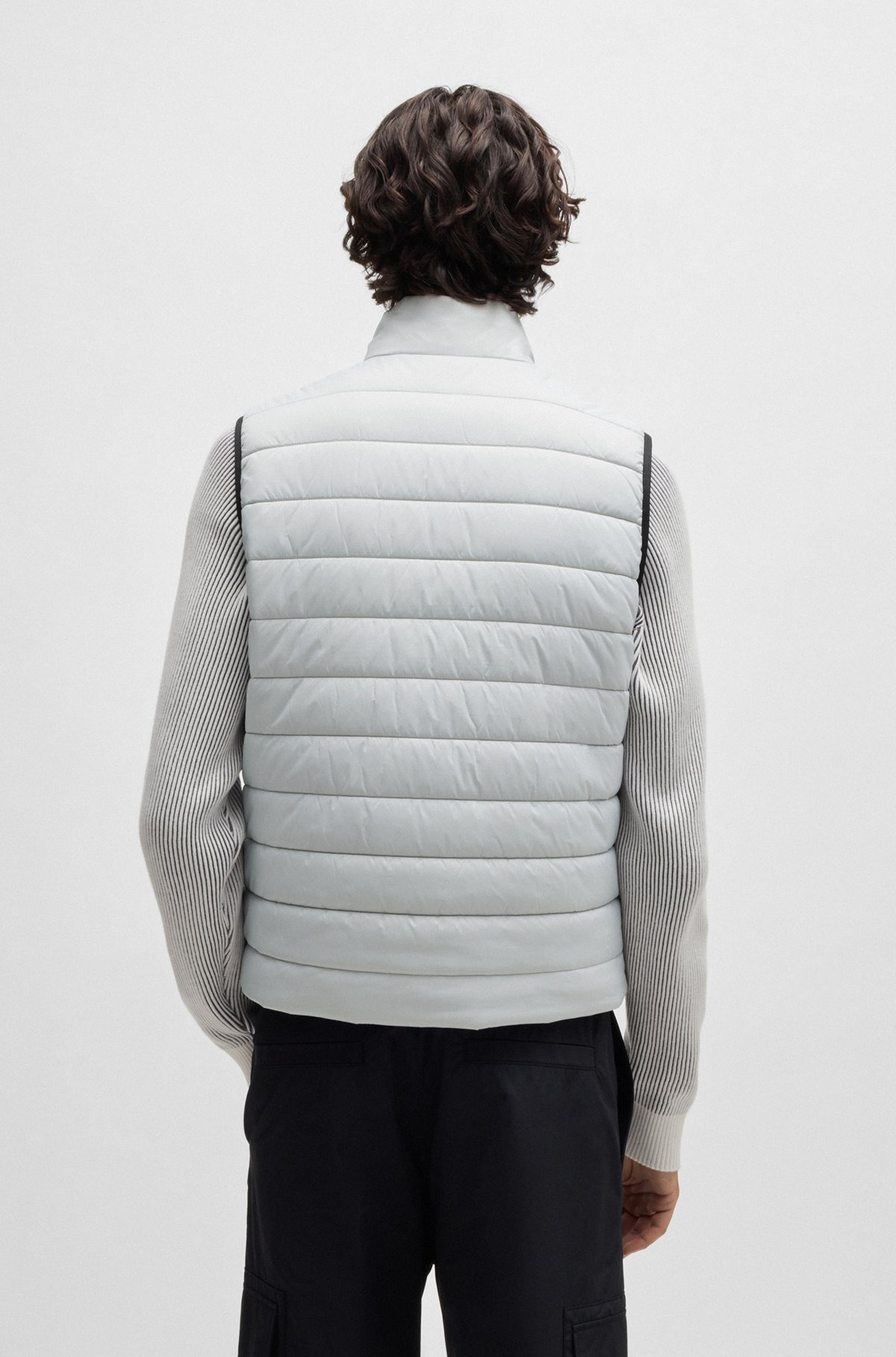WATER-REPELLENT SLIM-FIT GILET WITH LOGO DETAIL - 4