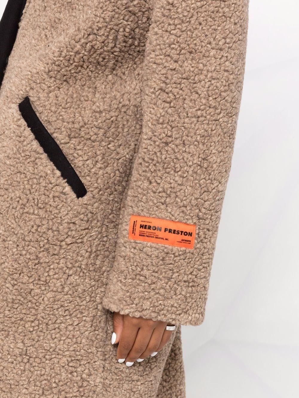 logo-patch textured coat - 3