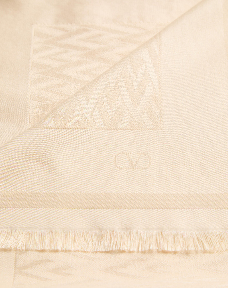 Valentino TOUTE LA V WOOL AND SILK SHAWL outlook