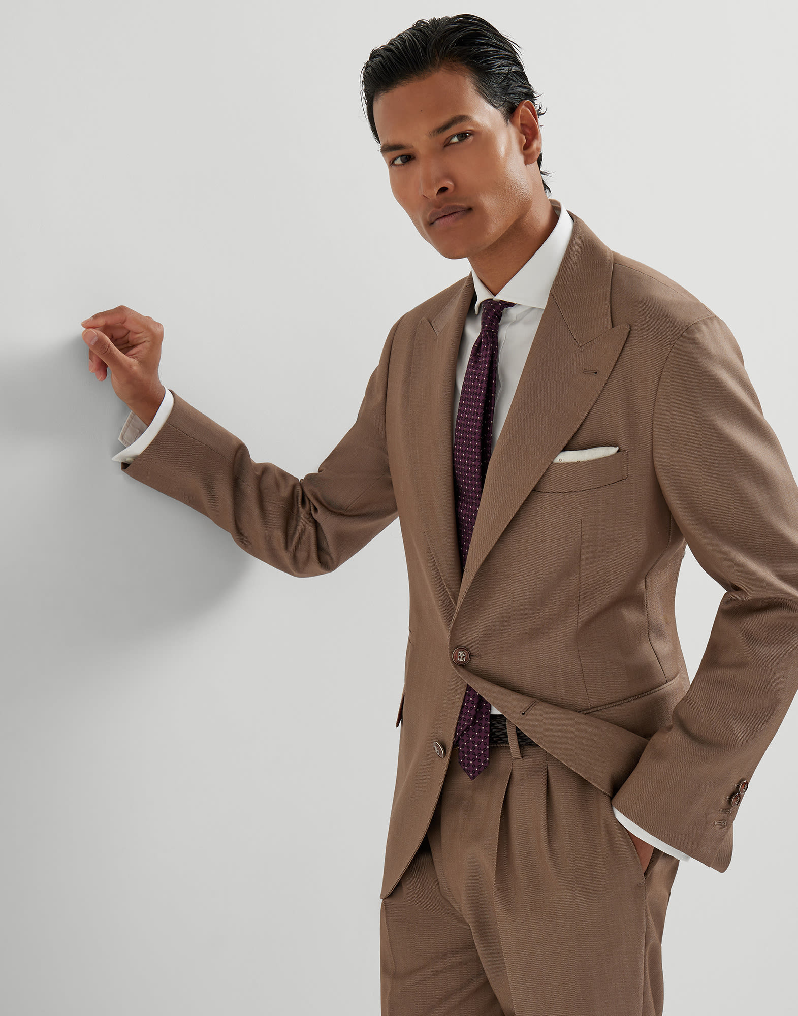 Wool denim deconstructed blazer with large peak lapels and metal buttons - 4