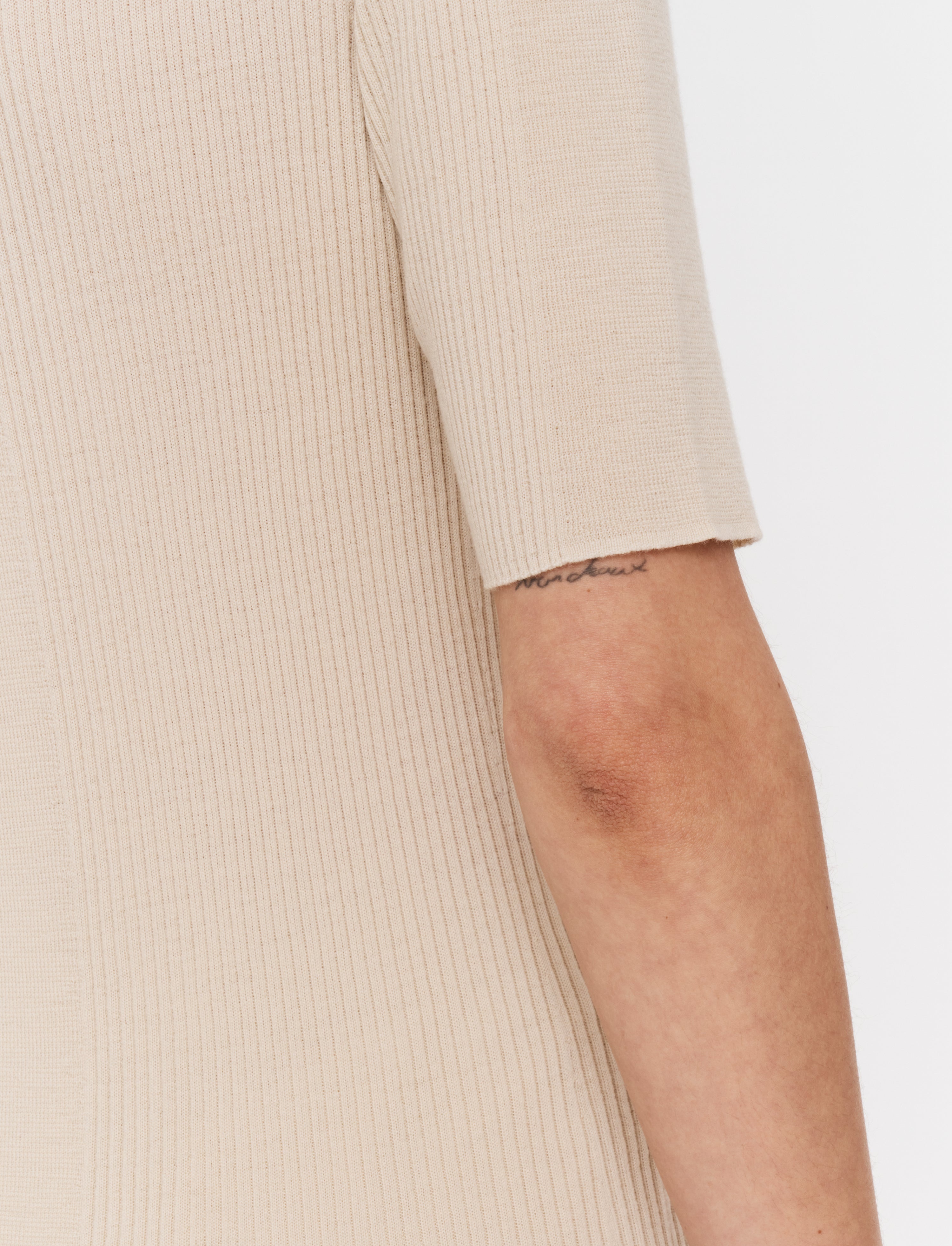 Fine Merino Rib V Neck Top - 7