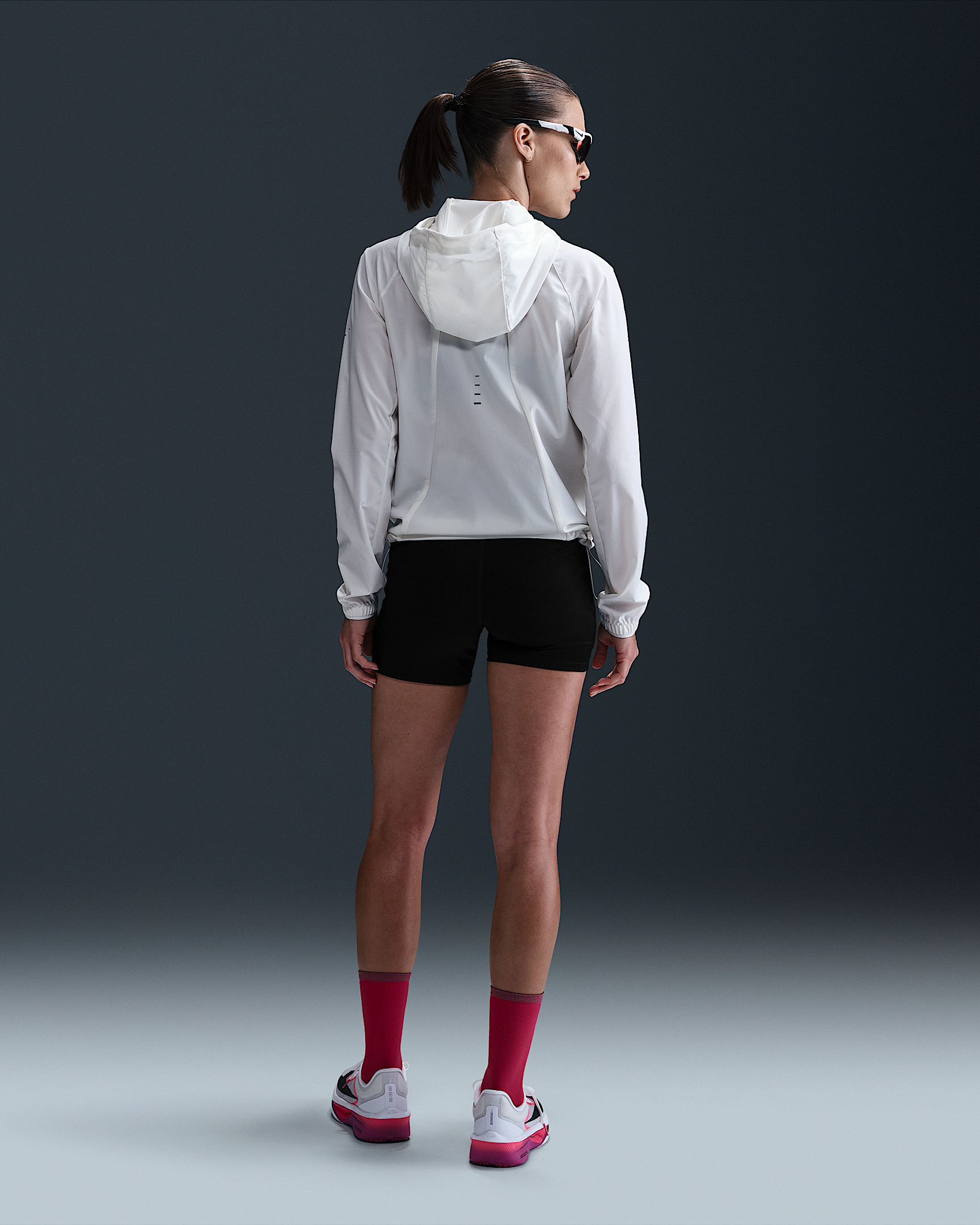 Nike Swift Women's High-Waisted 4" Tight Running Shorts with Pockets - 4