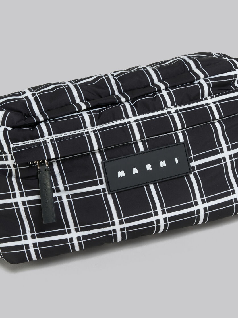 BLACK CHECKED PUFF BELT BAG - 5