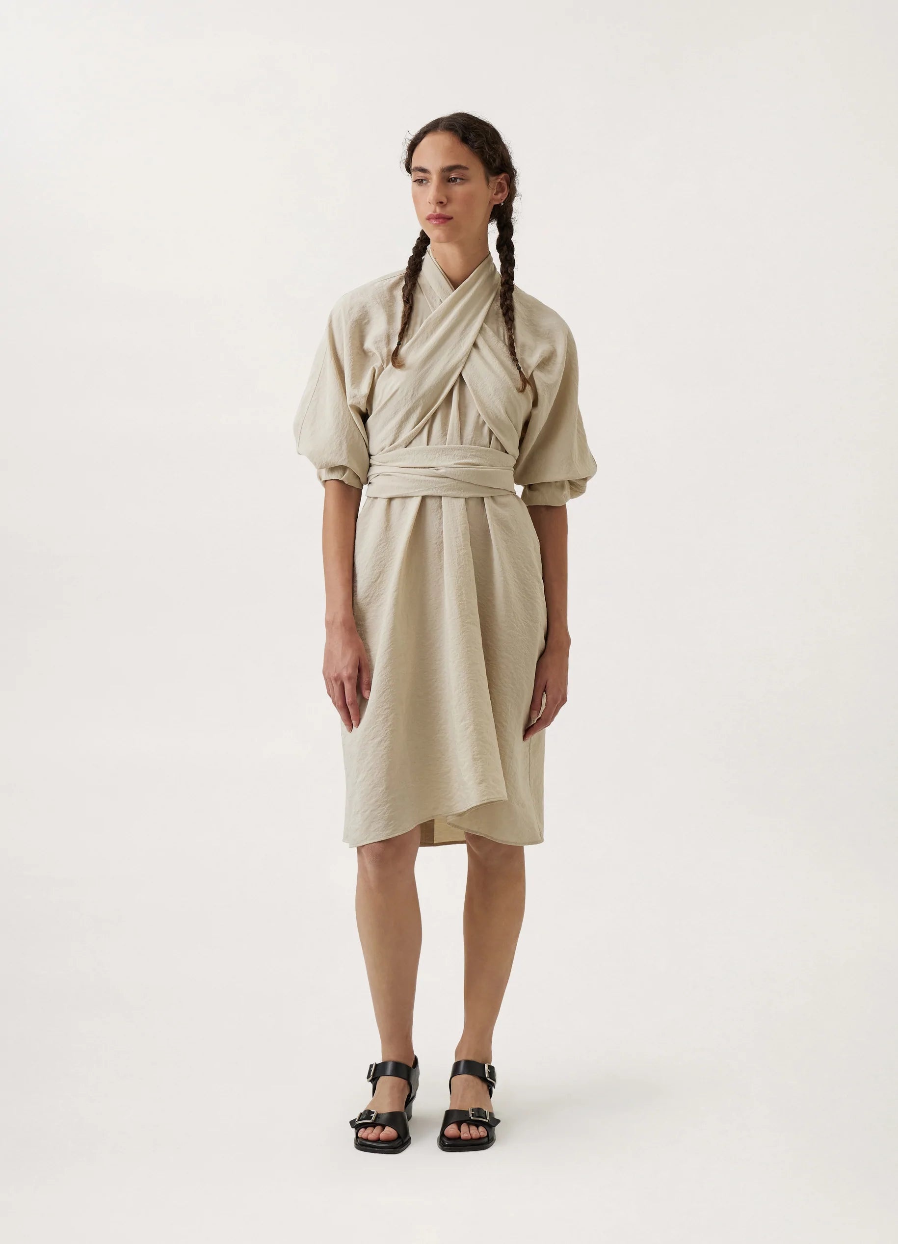 KNOTTED DRESS
DRY SILK - 5