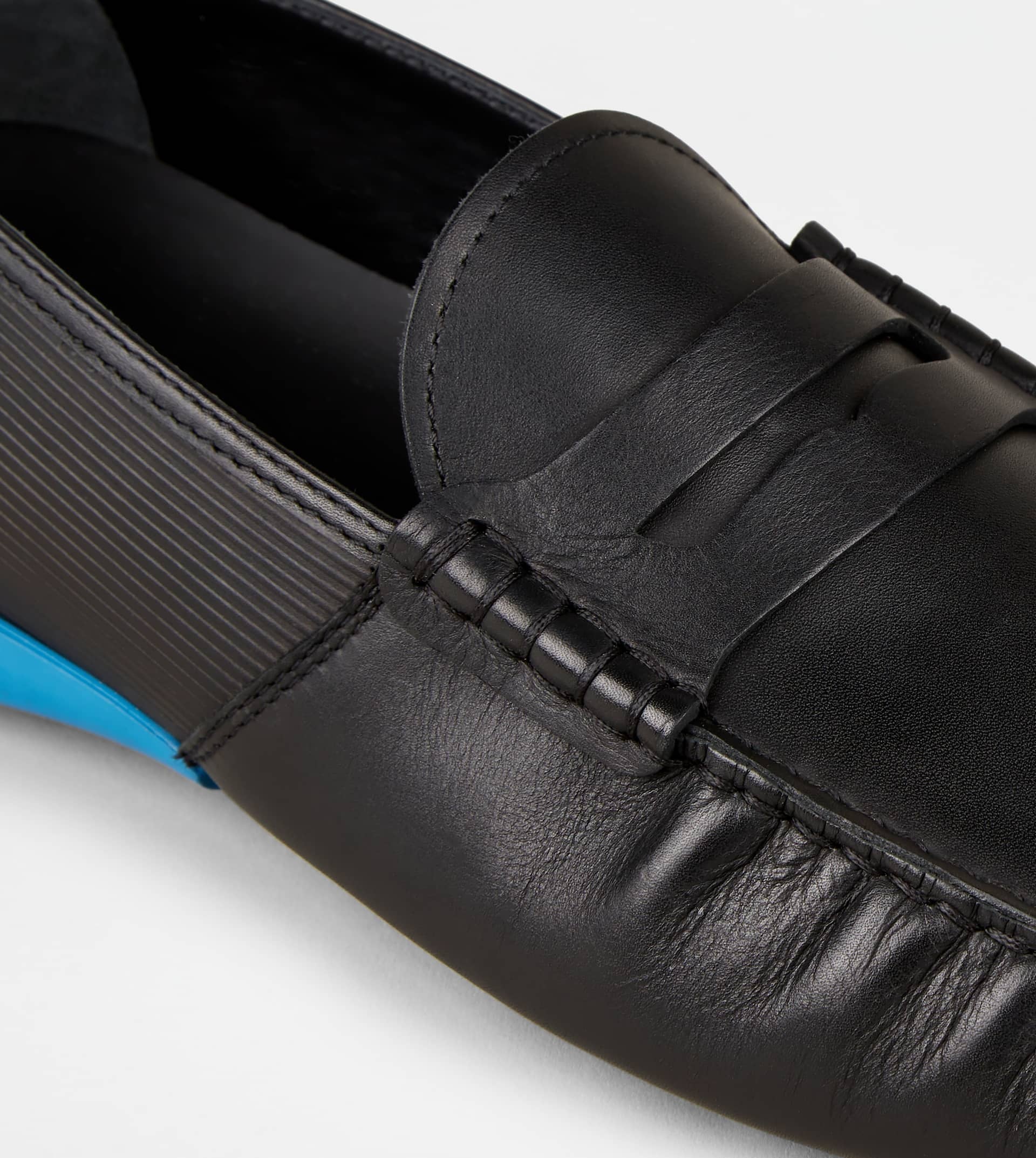 LOAFERS IN LEATHER - BLACK, LIGHT BLUE - 6