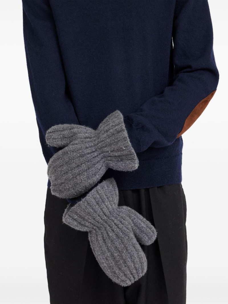 ribbed-knit gloves 4