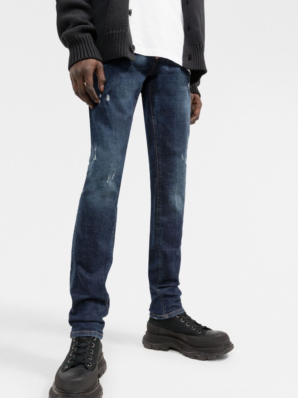 Super-Straight mid-rise jeans - 3