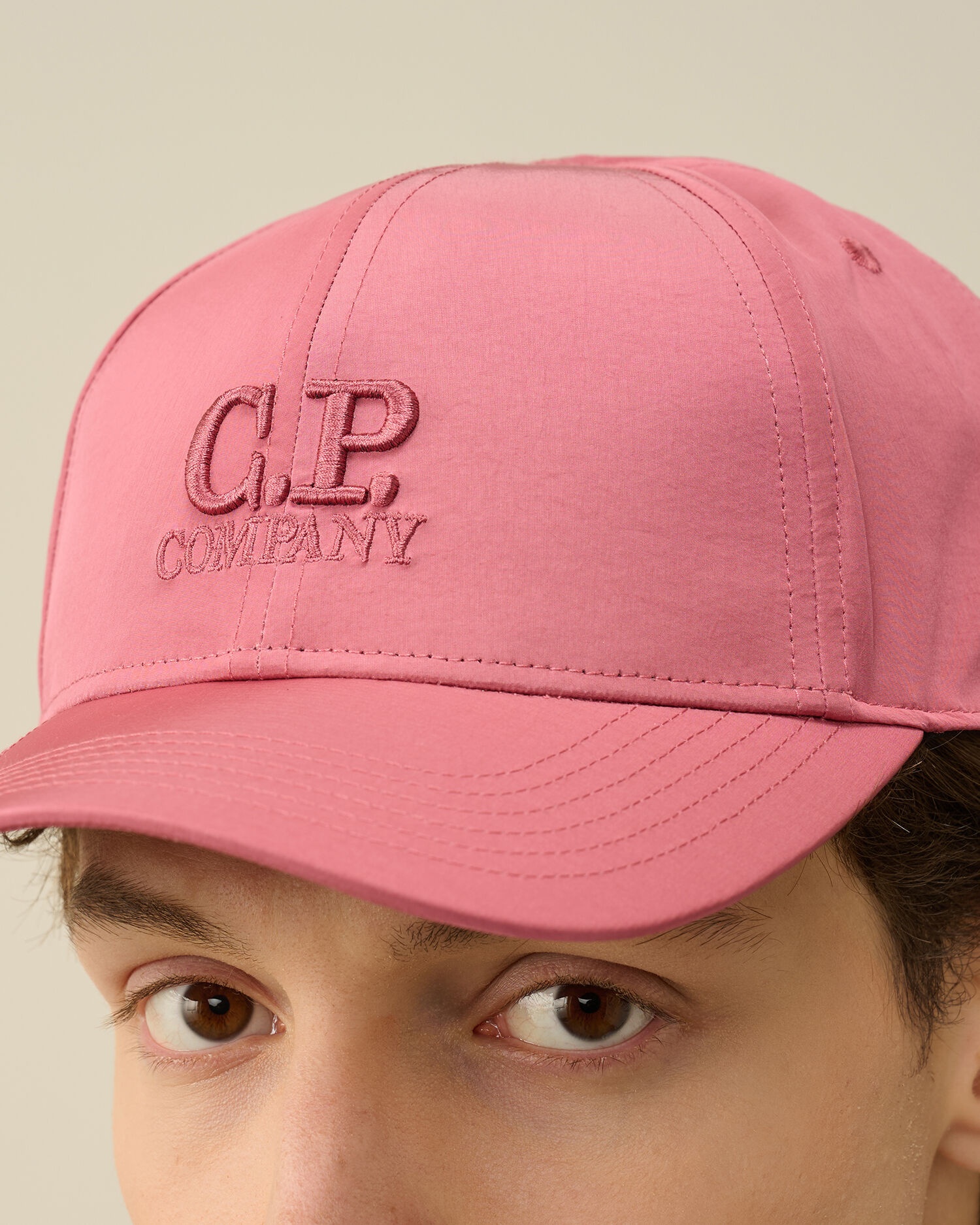 Chrome-R Logo cap - 4