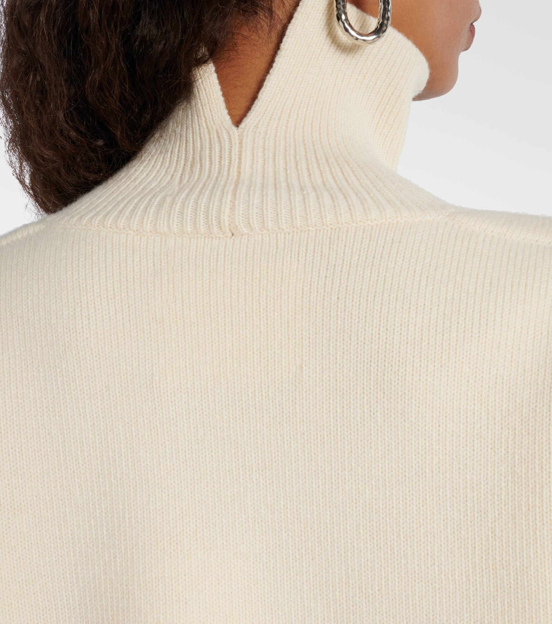 Wool and cotton-blend turtleneck sweater - 5