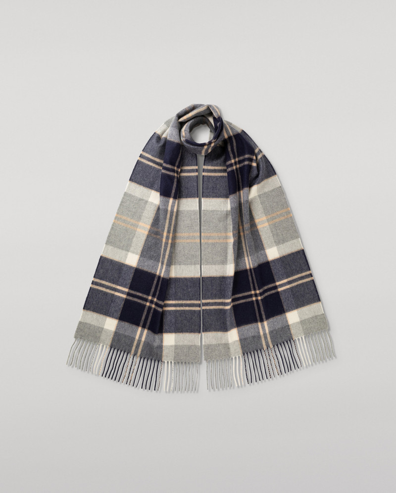 Silver Bannockbane Tartan Merino Scarf 1