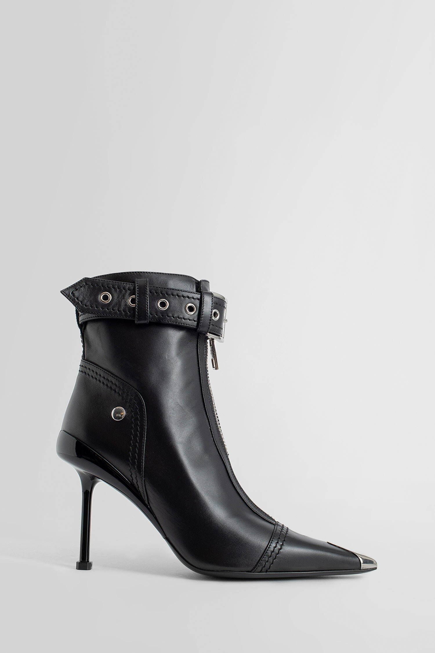 ALEXANDER MCQUEEN WOMAN BLACK BOOTS - 1