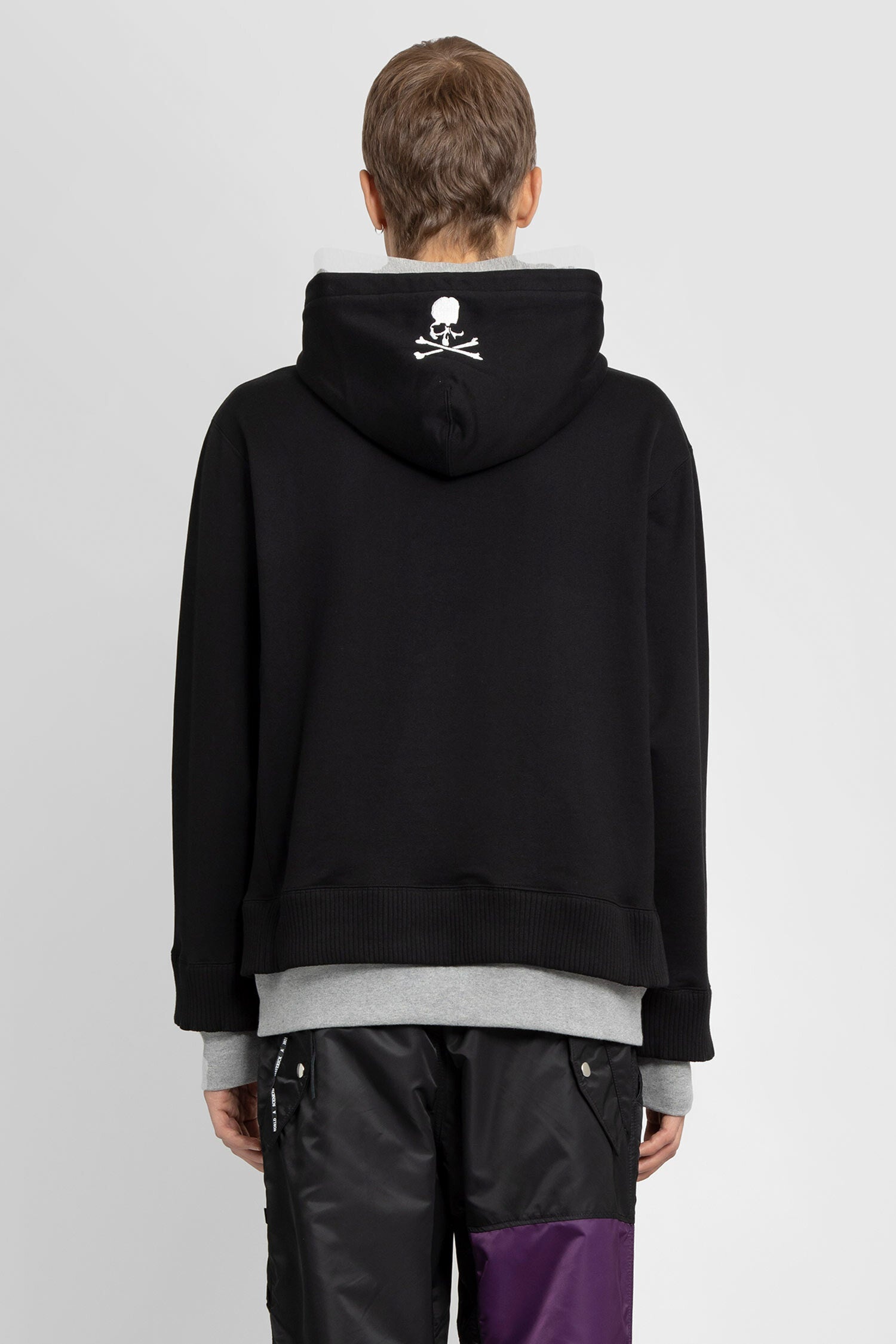 Layered-Logo-Hoodie - 3