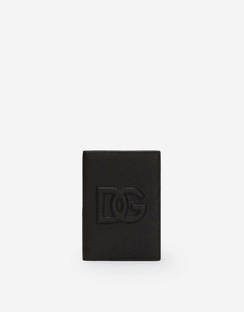 DG Logo passport case 1