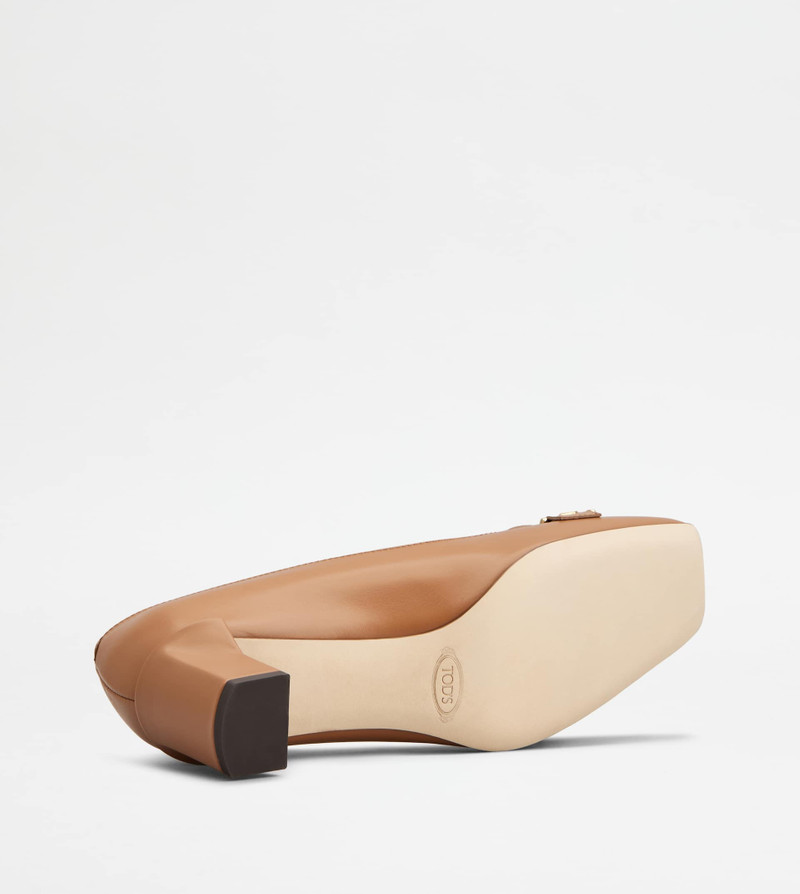 PUMPS IN LEATHER - BROWN 6