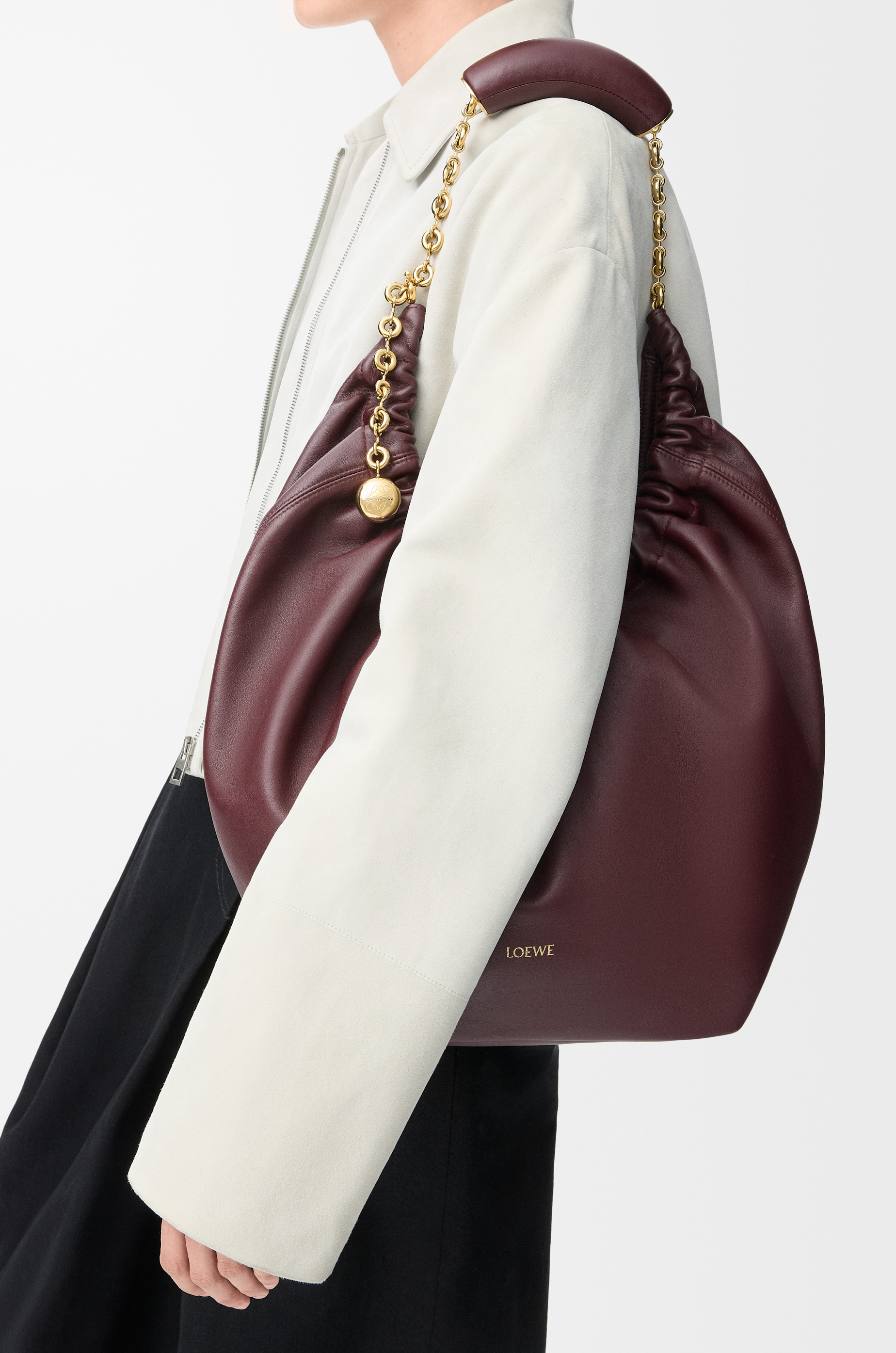 Medium Squeeze bag in nappa lambskin - 4