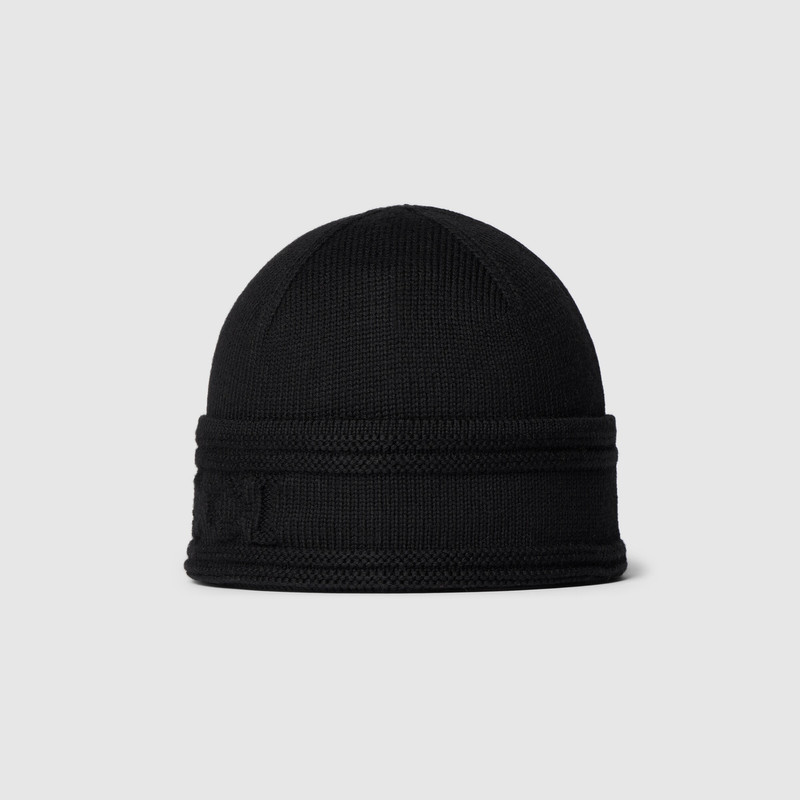 GUCCI Knit wool hat with Gucci logo outlook