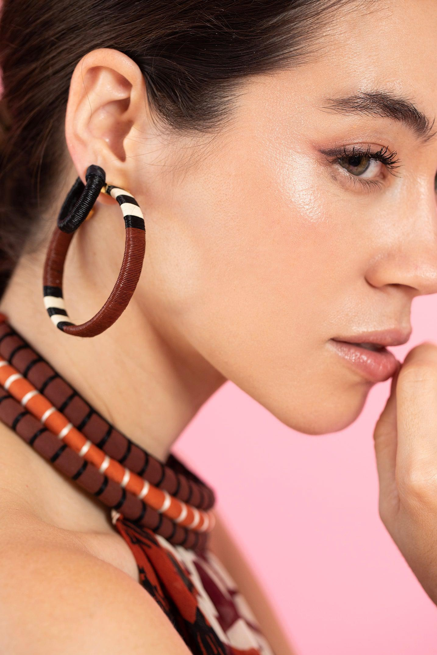 Color Parallelism Earrings - 2