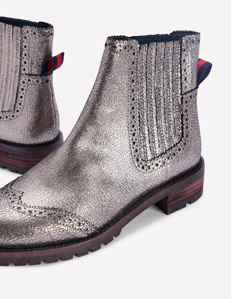 Brogue Detail Chelsea Boots-Silver 4
