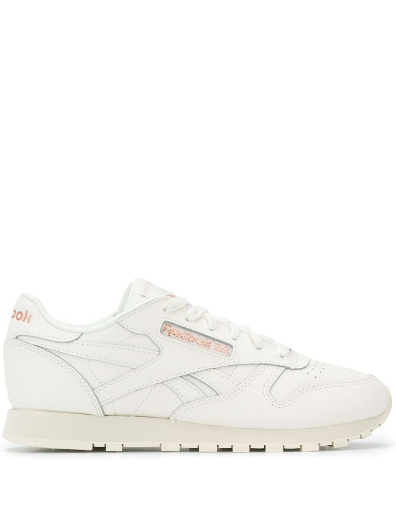 Classic sneakers 1