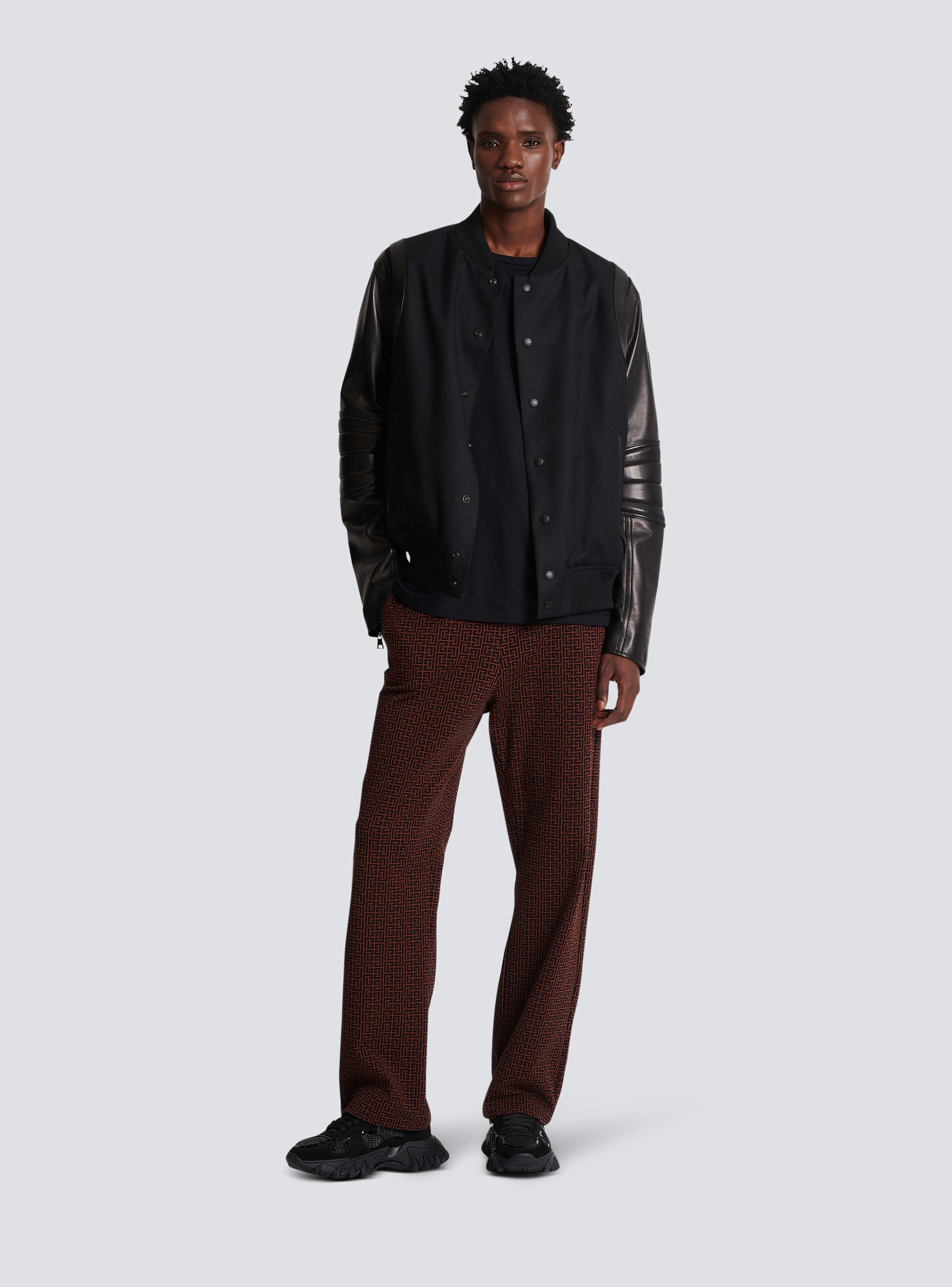 Monogrammed pyjama-style trousers - 2