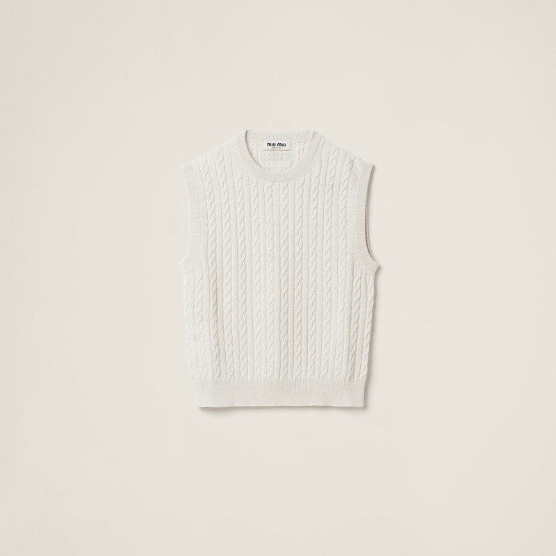 Cashmere knit vest 1