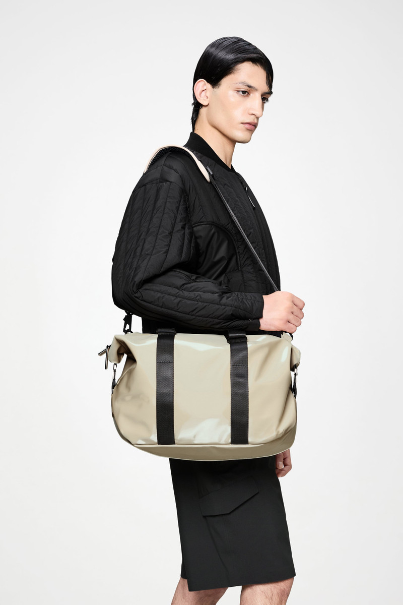 RAINS Valera Weekend Bag Small outlook