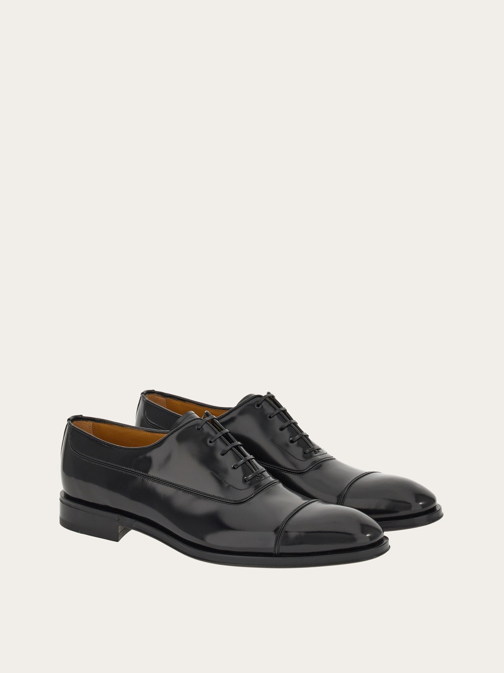 Oxford with toe cap - 5
