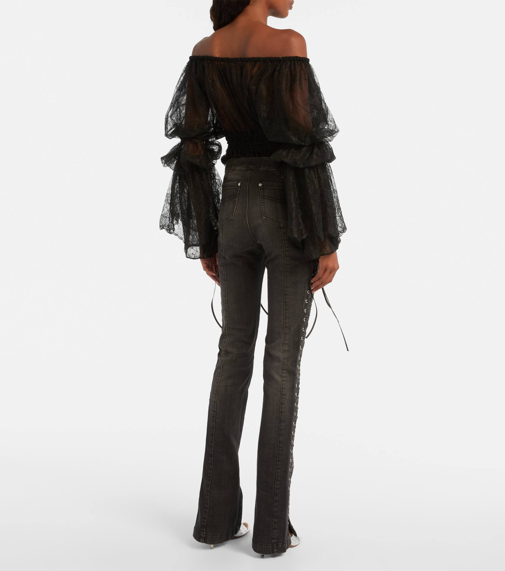 Low-rise slim-fit flared jeans - 3