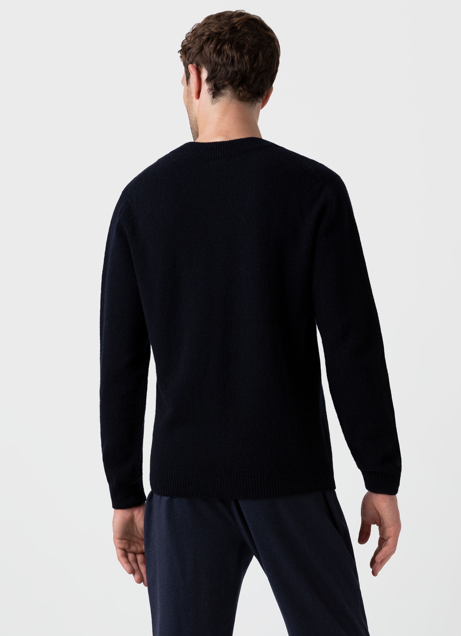 Lambswool V‑Neck Jumper - 4