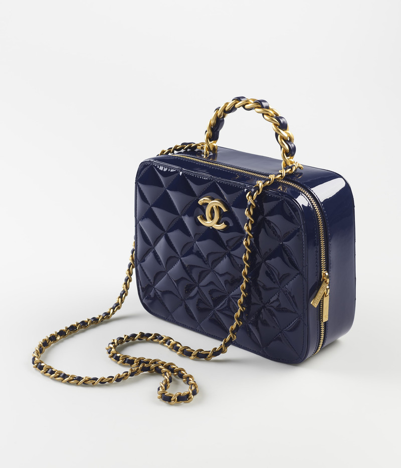 CHANEL Vanity Case outlook
