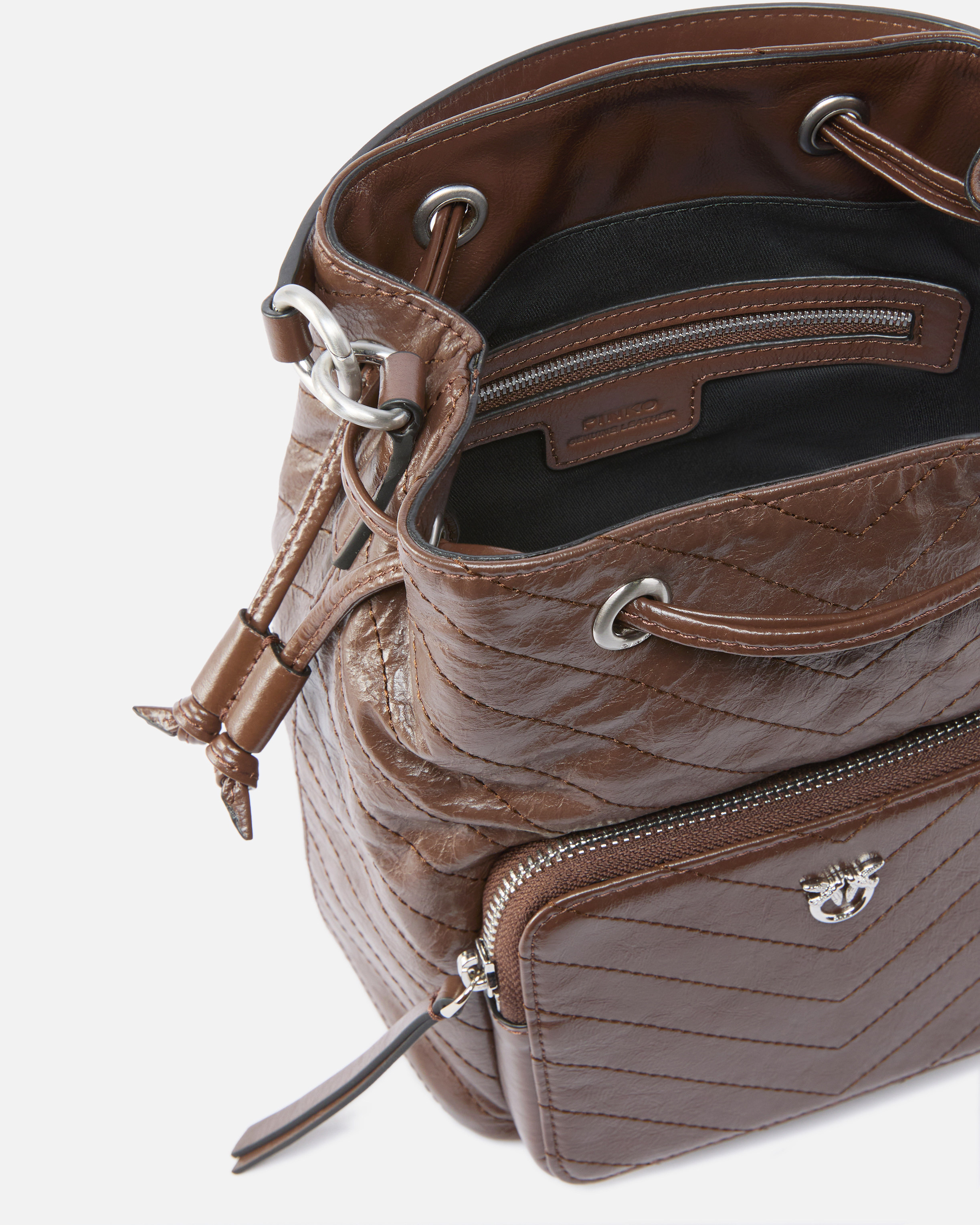 SMALL LEATHER CARGO BUCKET BAG WITH POCKET - 4