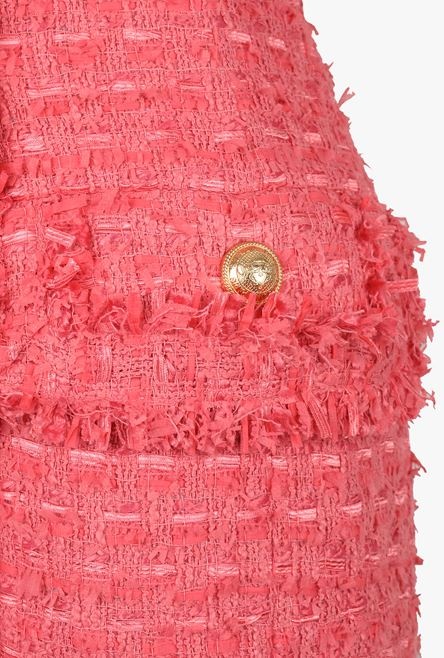 Short salmon pink tweed dress with gold-tone double-buttoned fastening - 5