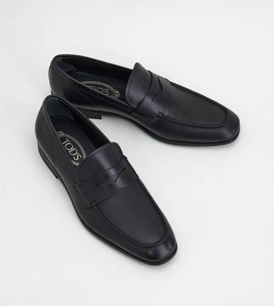 Tod's LOAFERS IN LEATHER - BLACK outlook