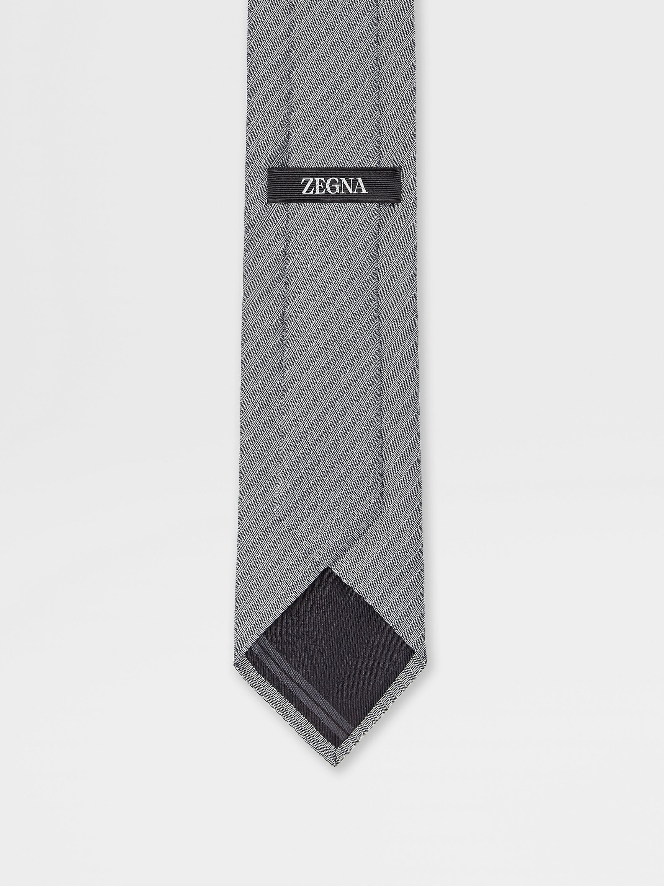 DARK BLUE JACQUARD SILK TIE - 3