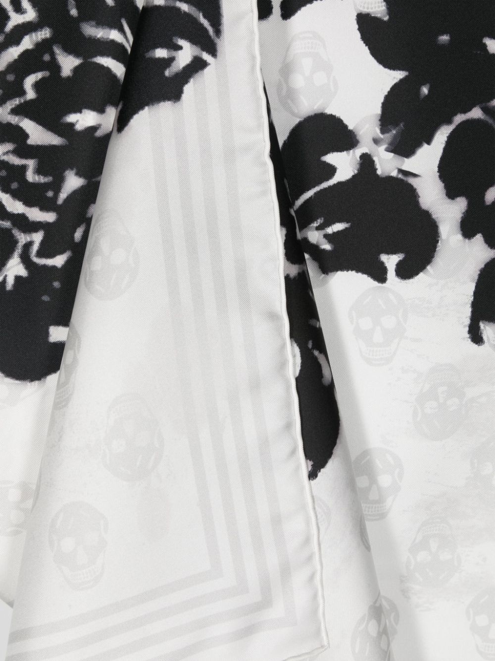 skull-print silk scarf - 3