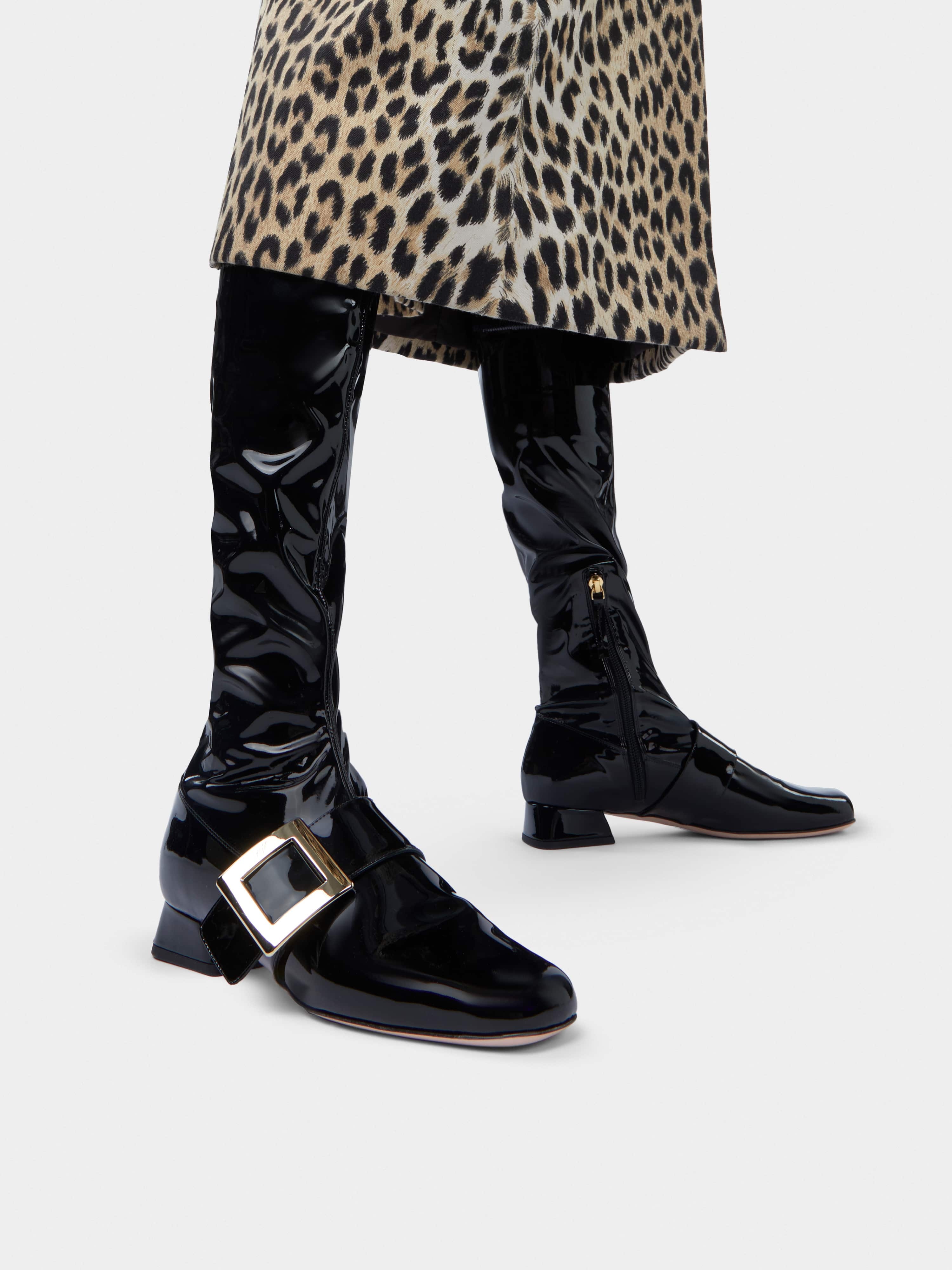 Très Vivier Babies Metal Buckle Strech Boots in Patent Leather - 3