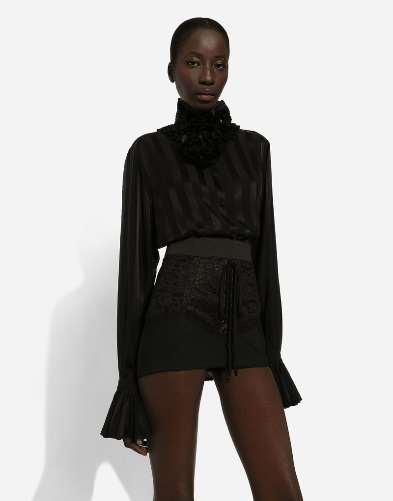 Silk jacquard shirt with pleated cuffs and collar 5
