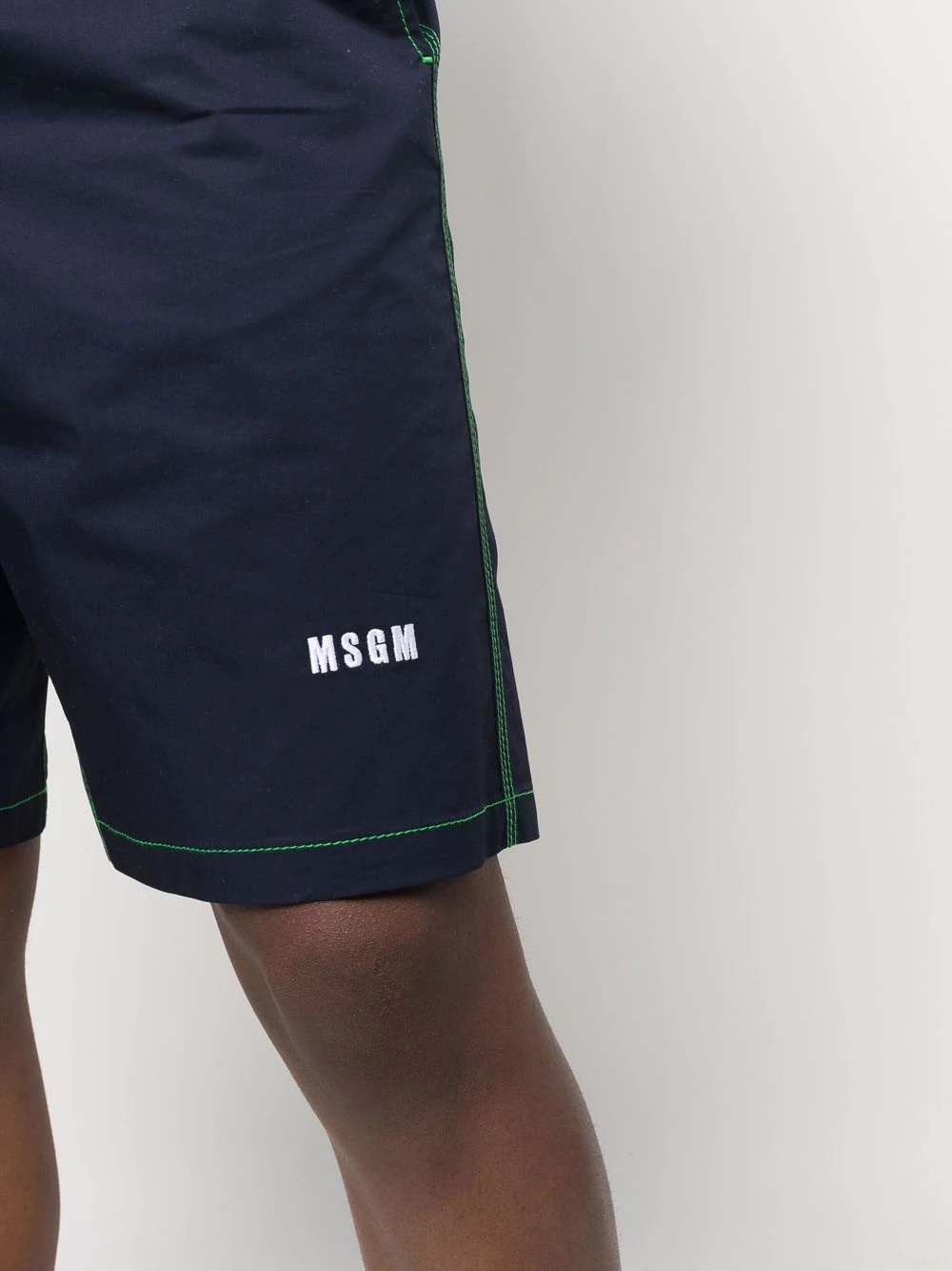 logo-print sports shorts - 5