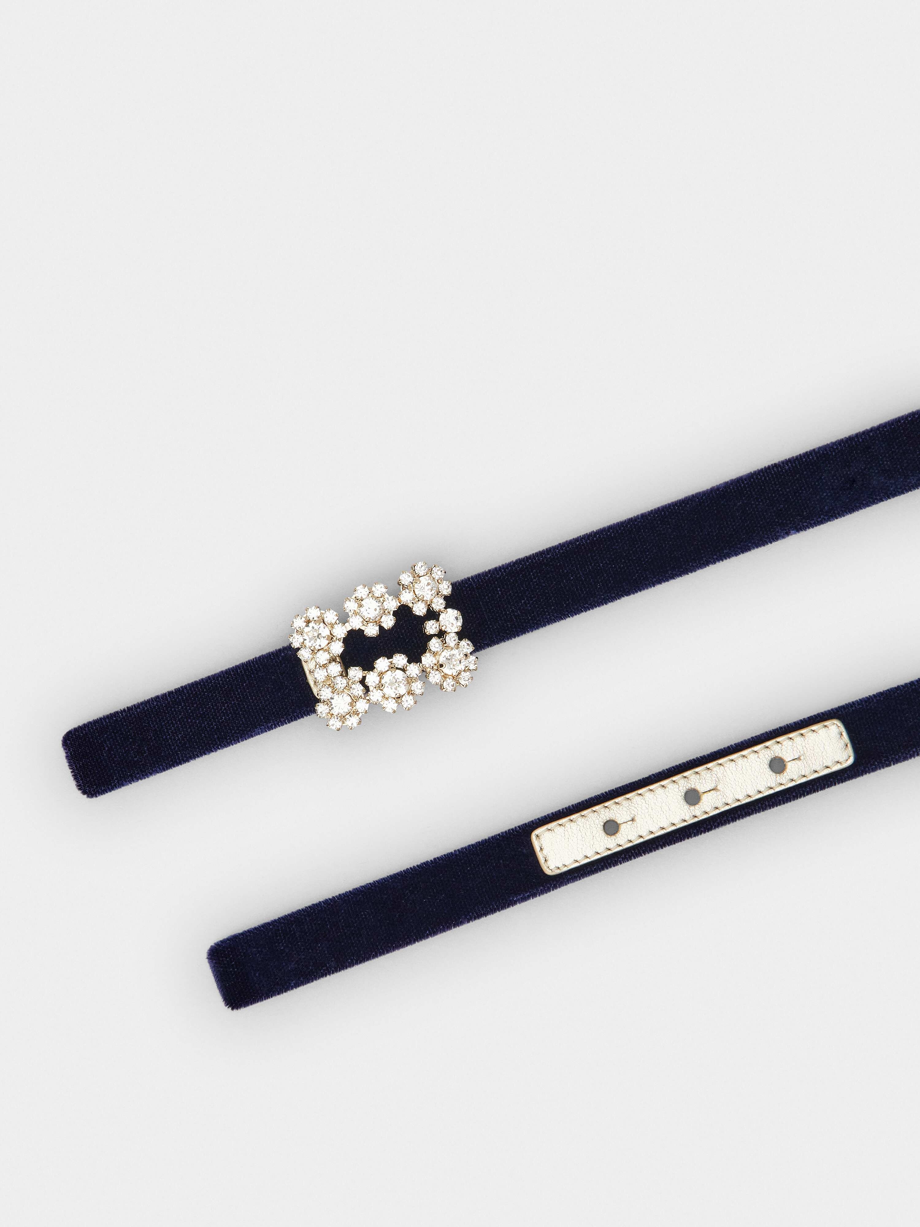 Flower Strass Buckle Belt in Velvet - 2