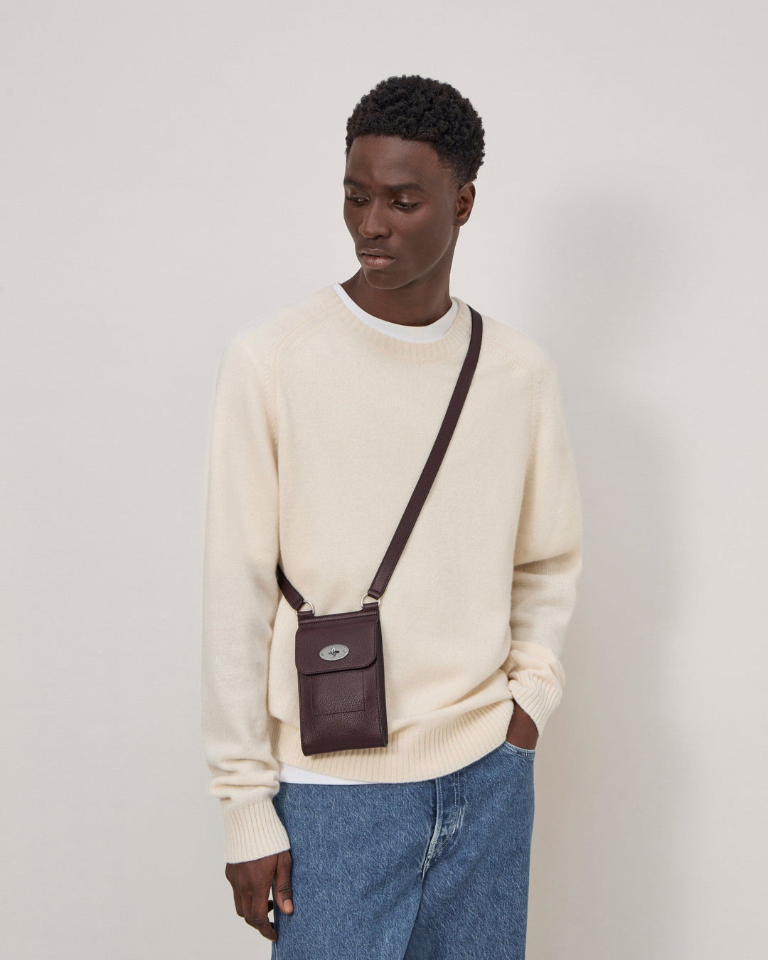 Mini Antony Black Cherry Small Classic Grain - 2