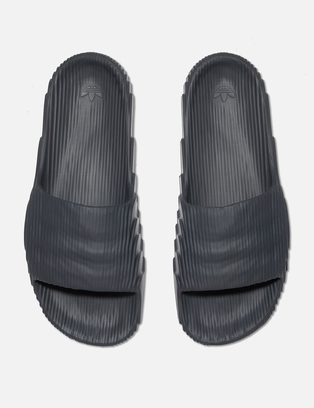 ADILETTE 22 - 3