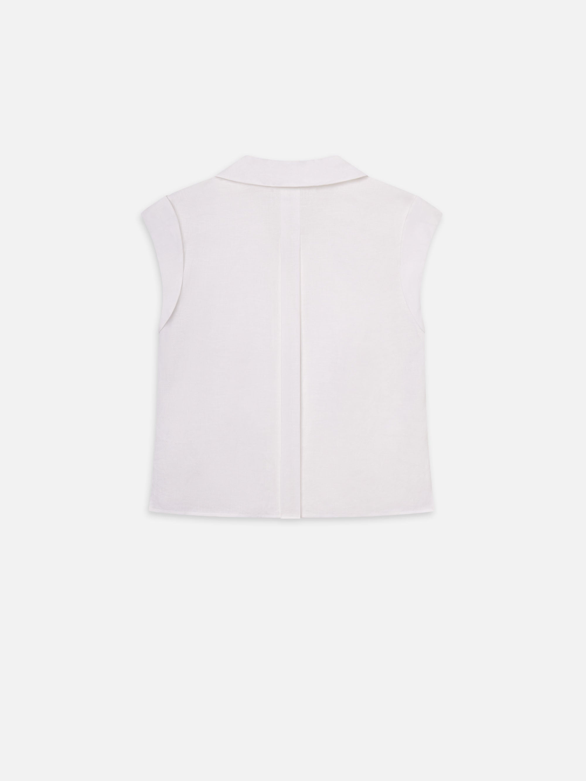 The Leisure Shirt in White - 4